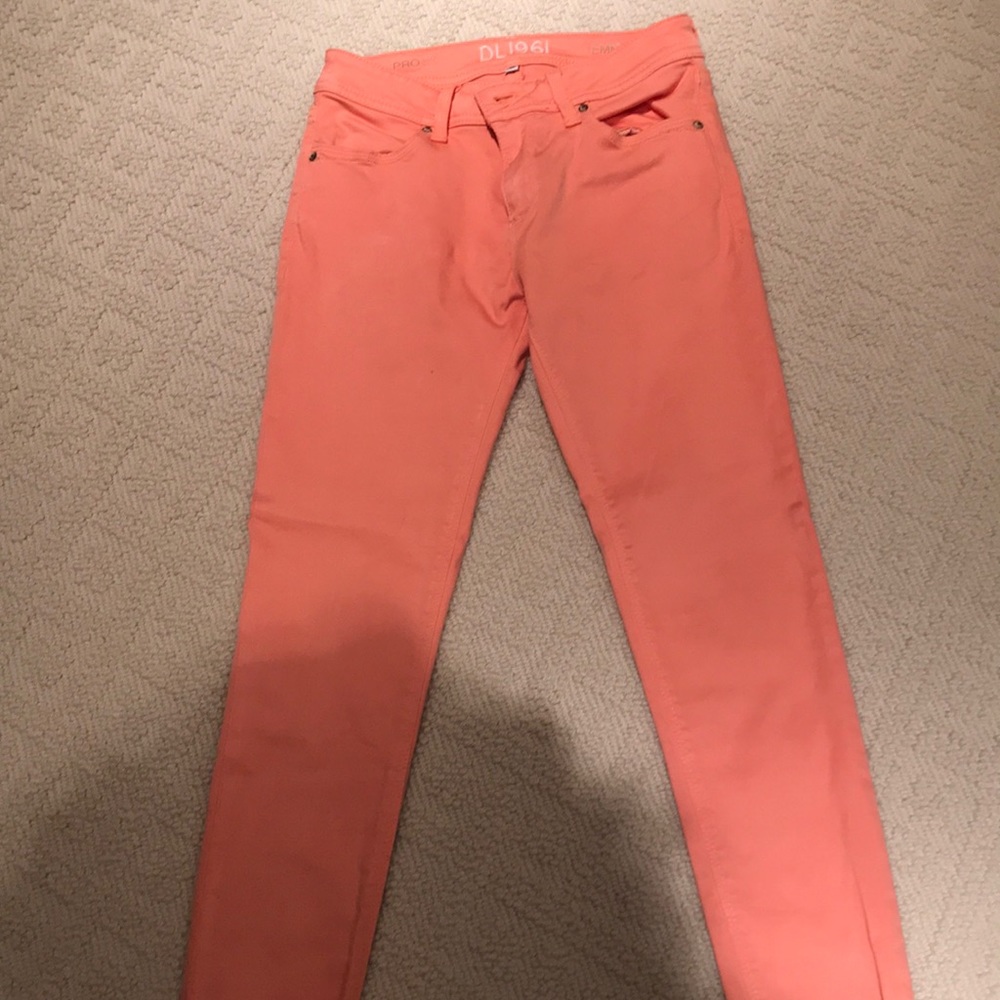 DL1961 Emma style coral skinny jean